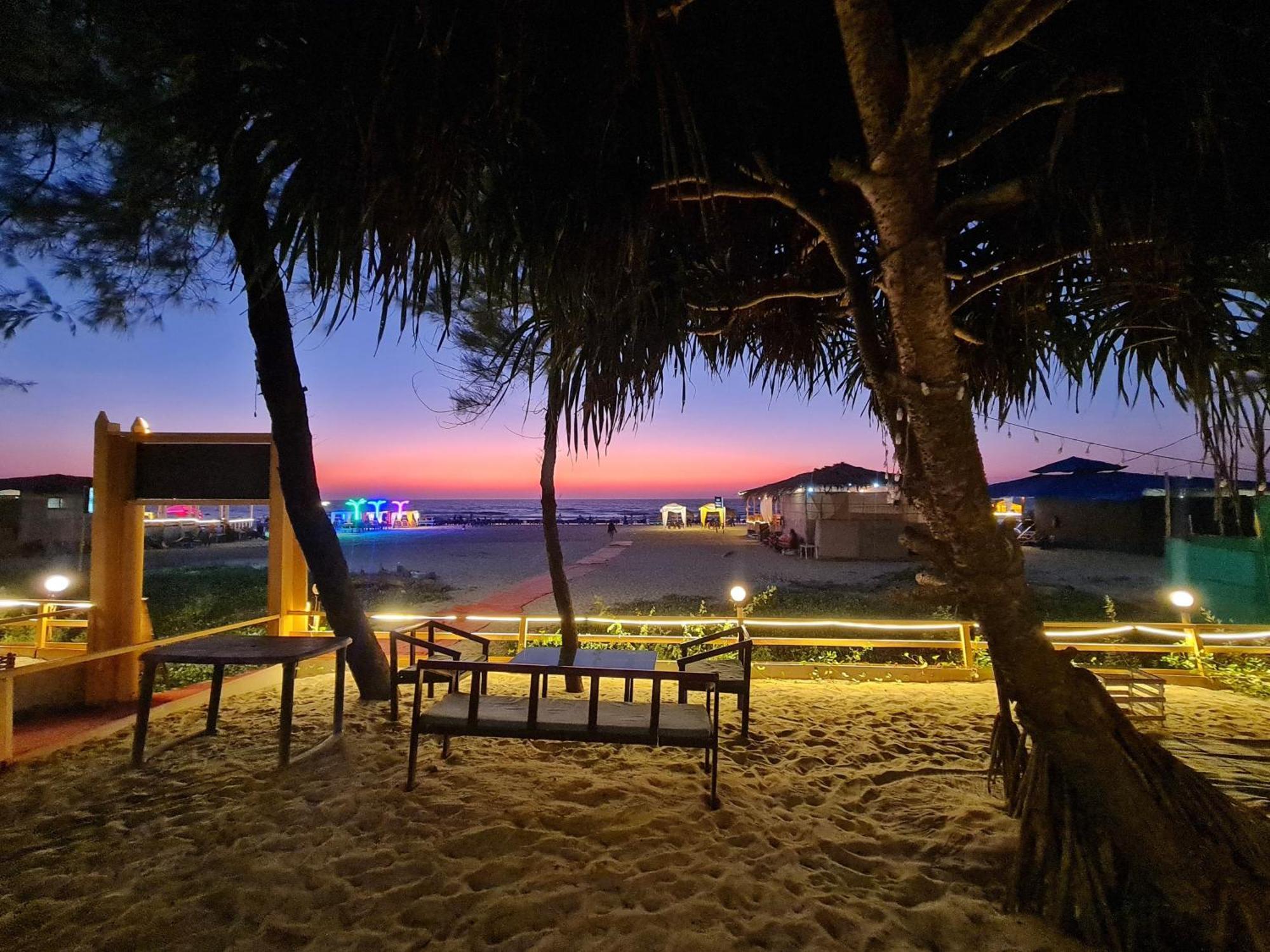 Basho Beach Resort Arambol Exterior photo