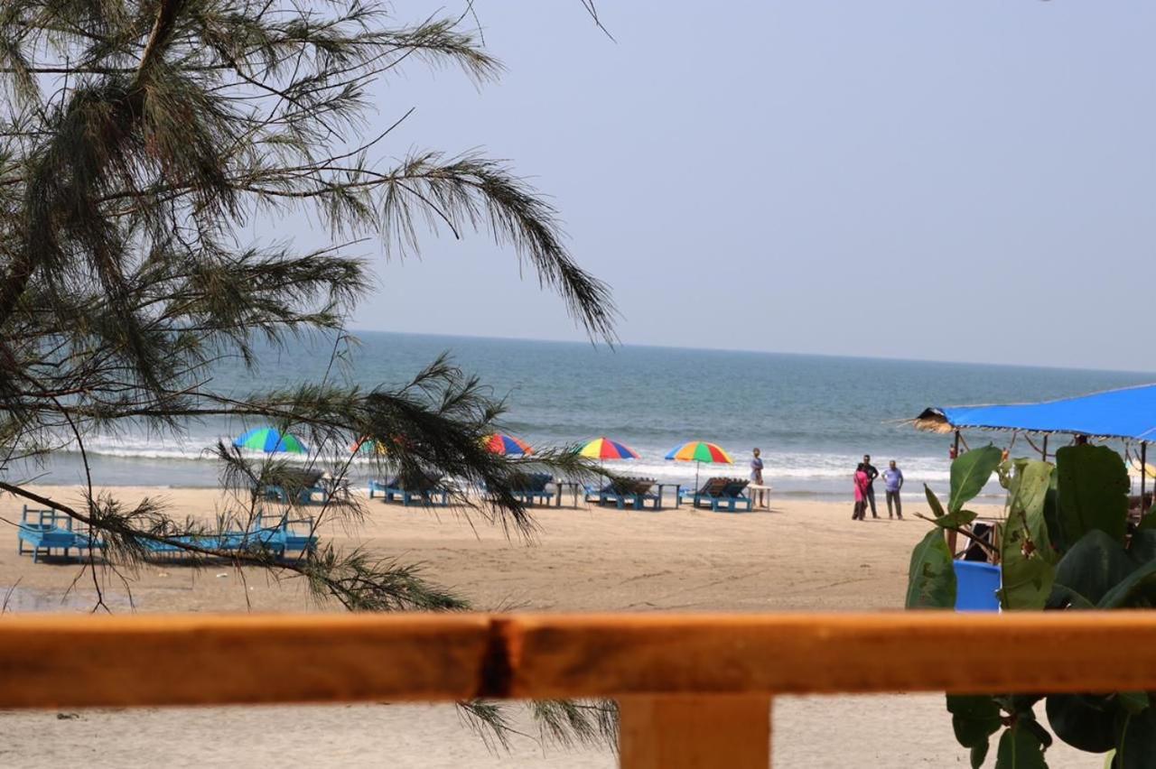 Basho Beach Resort Arambol Exterior photo